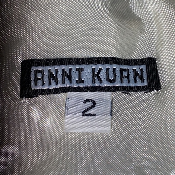 Anni‎ Kuan ivory gray/beige floral textured skirt size 2 - Picture 3 of 6